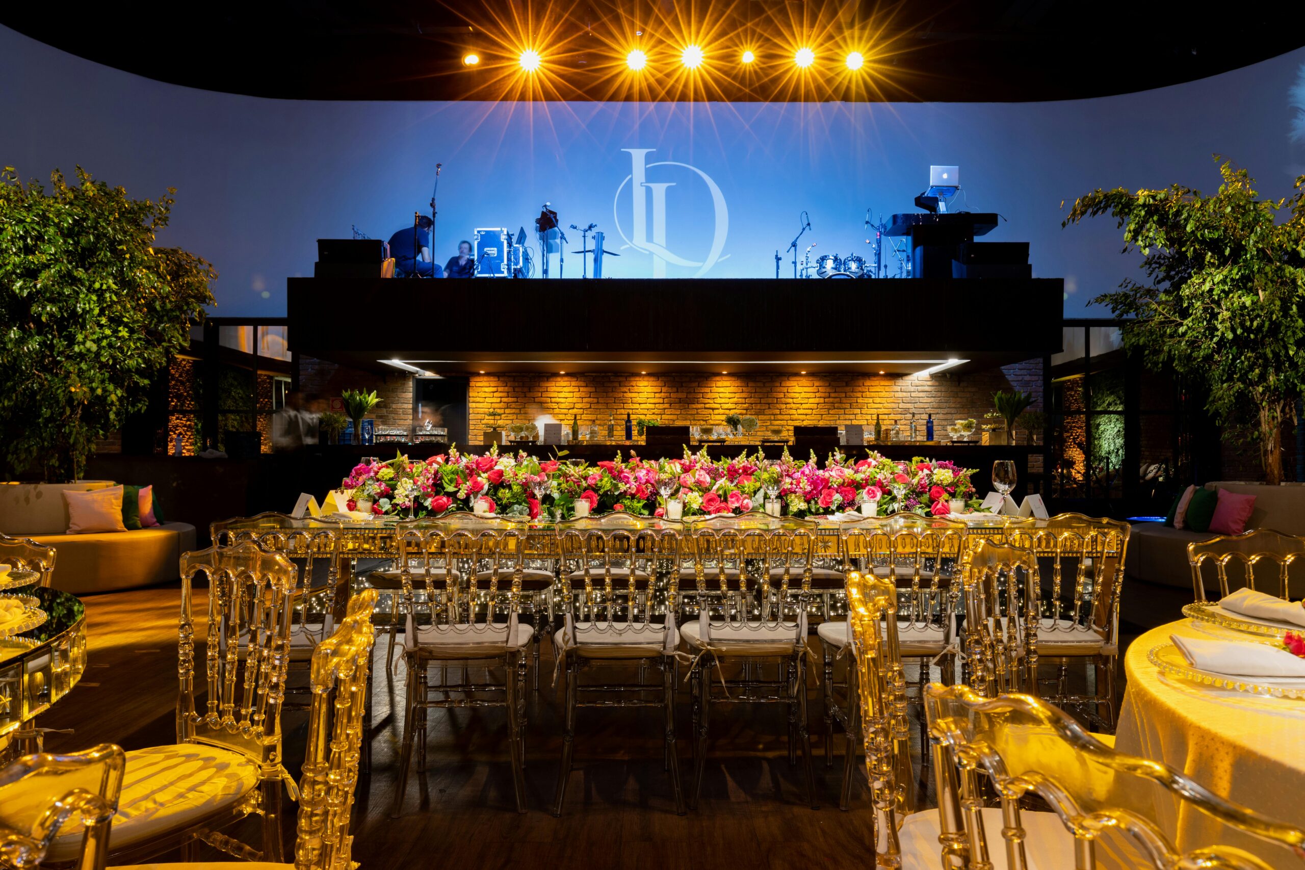 Image gallery marquee